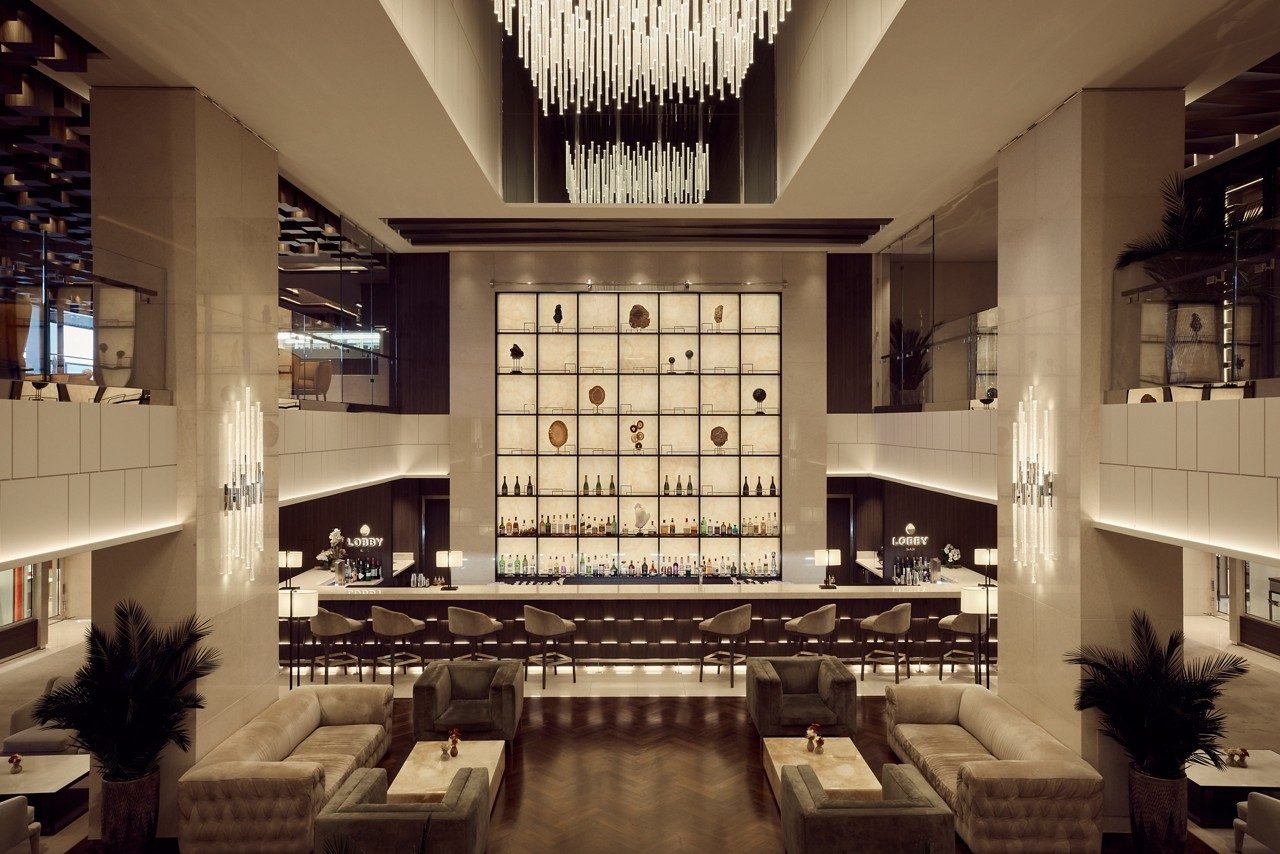 Explora IV Lobby Bar