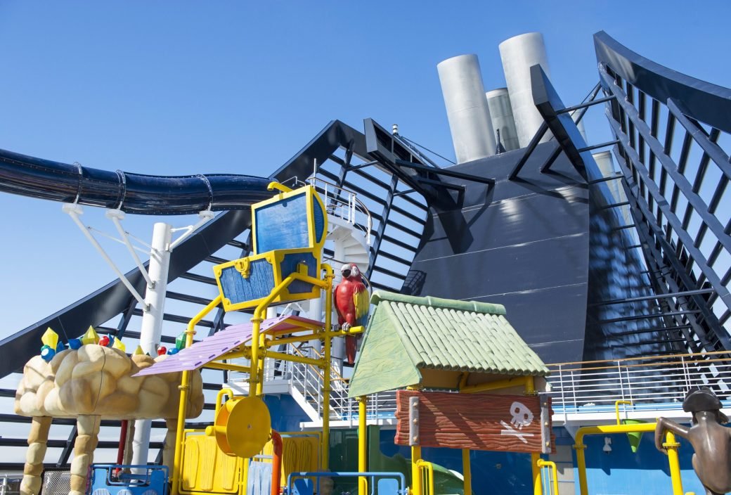 "pr_vertigo_doremi_castle_02#.jpg"