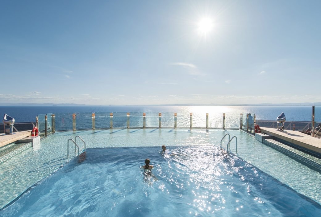 MSC Preziosa, The Garden Pool