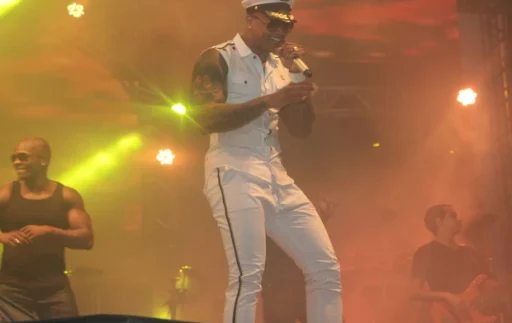 Navio Leo Santana 2027 Fantasia